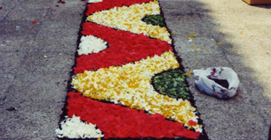 12.- Alfombras de flores